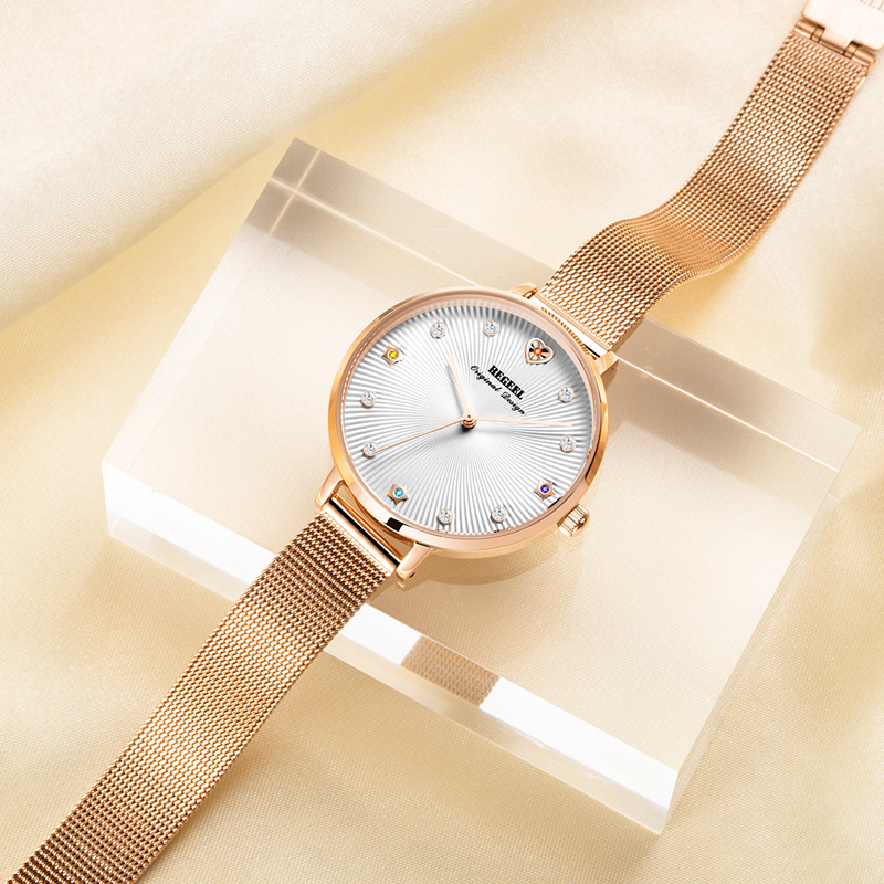 機械表怎么上弦（手動、全自動）機械手表上弦方法以及操作注意事項